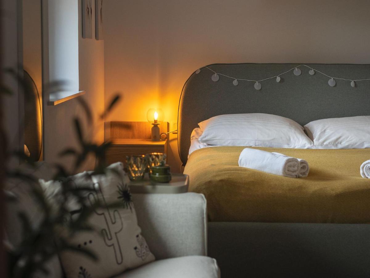 Apartament Przy Stawie Zdrojowym Kudowa-Zdrój Buitenkant foto