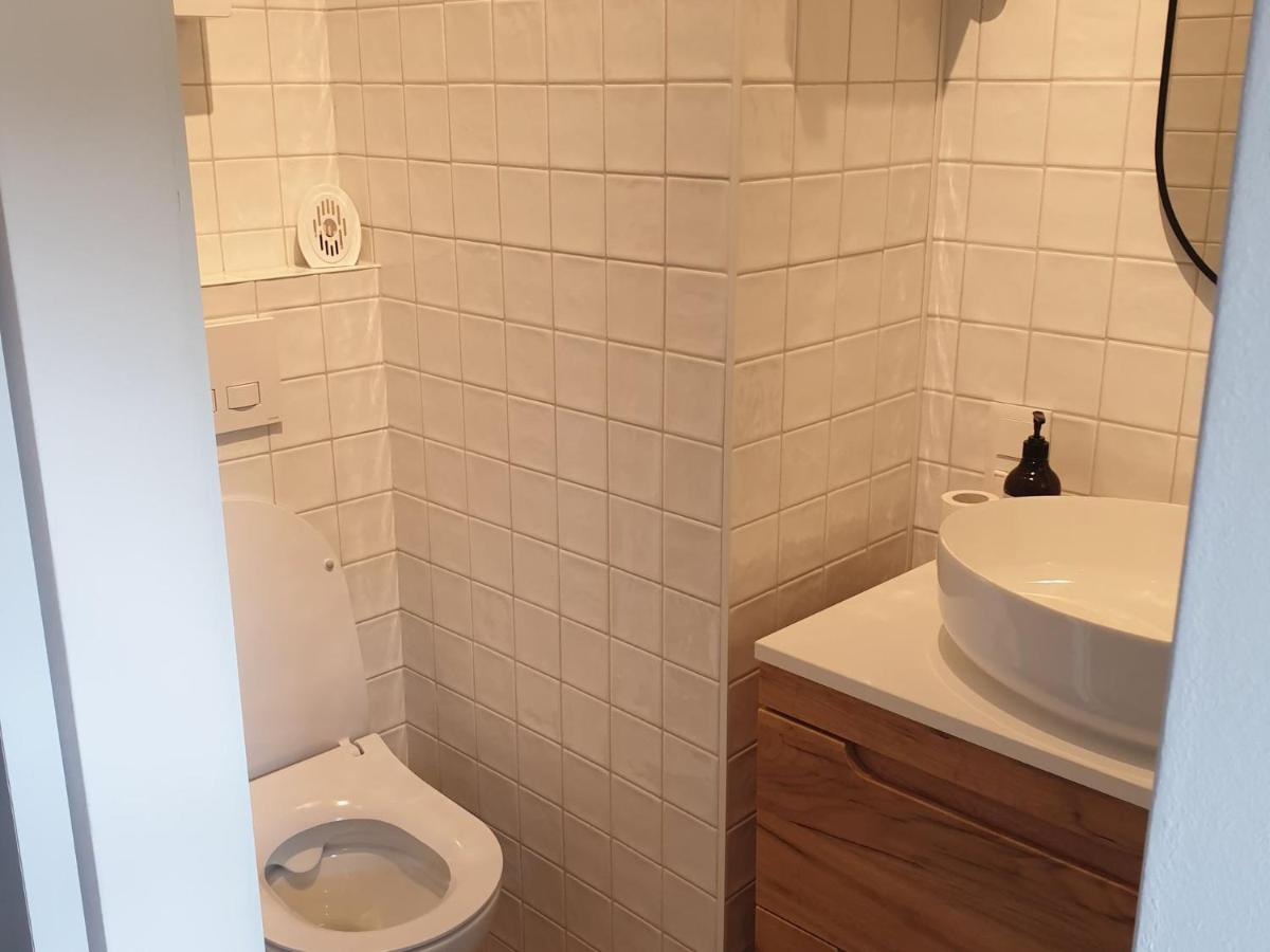 Apartament Przy Stawie Zdrojowym Kudowa-Zdrój Buitenkant foto