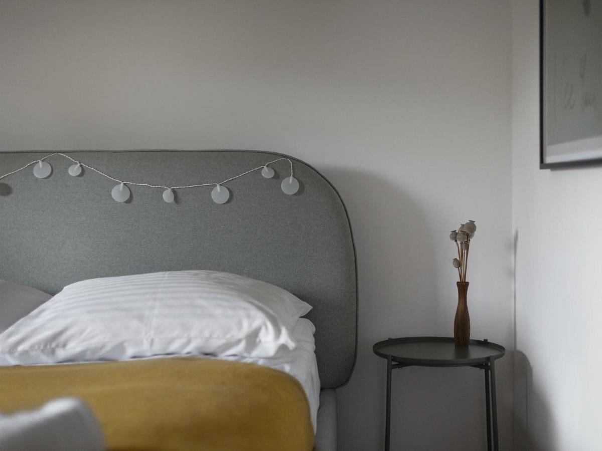 Apartament Przy Stawie Zdrojowym Kudowa-Zdrój Buitenkant foto